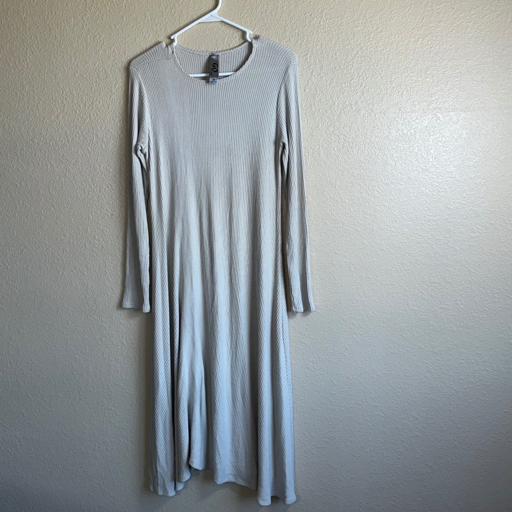 Go Couture Ribbed Knit Long Sleeve Midi Dress Neutral Soft Loungewear Size‎ M